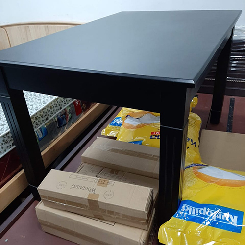 Heavy Duty Black Dining Table - Application: Home