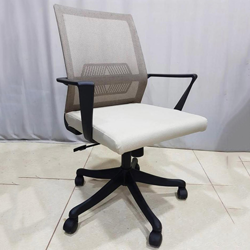 Modern Office Chair - Color: Black