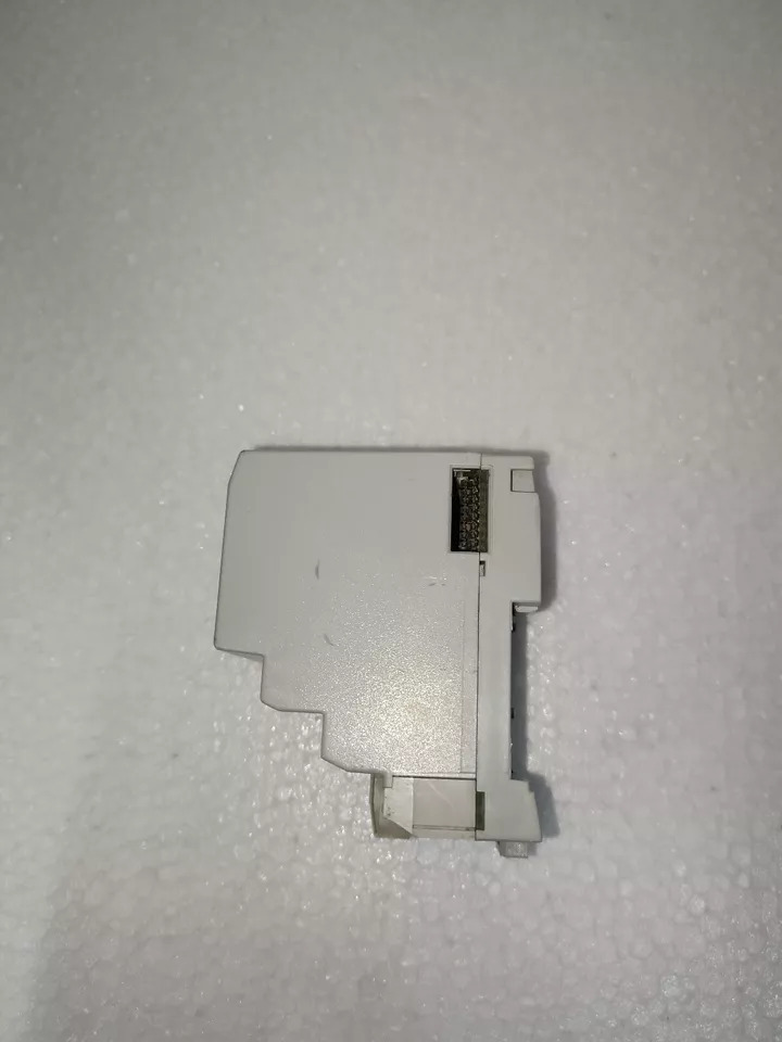 Allen Bradley 1794-adn Ser.b, 96265080, Devicenet Flexio Adapter - Color: White