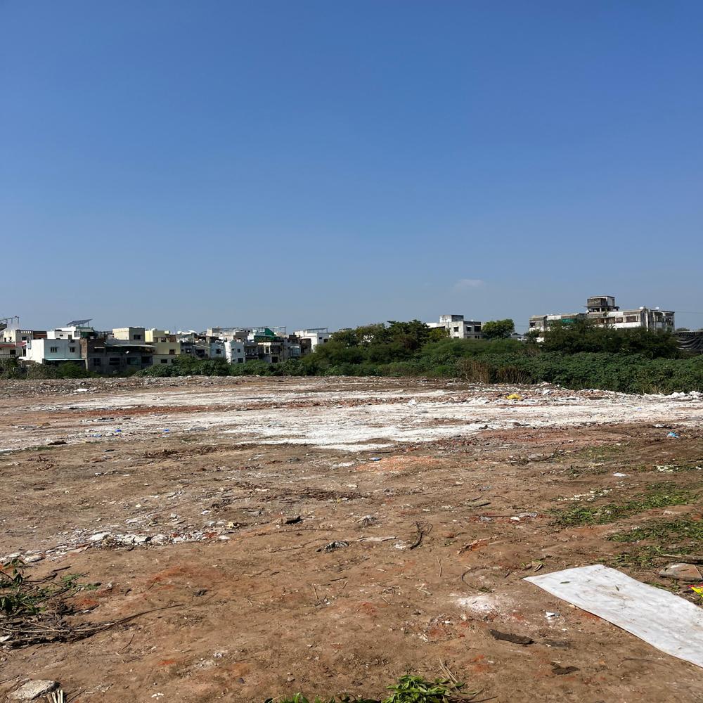 RESIDENTIAL LAND (MANJALPUR)