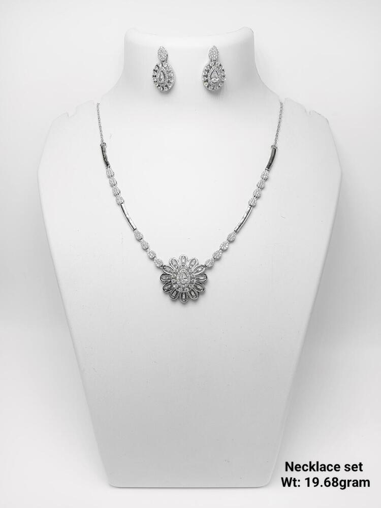 New Design 92.5 Silver Necklace