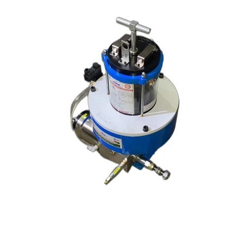 8Kg Electro Pneumatic Grease Pump - Color: Blue And White