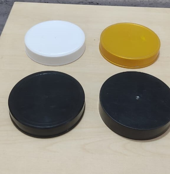 Pp Cap Manufactur - Plastic Pp, 120 Mm Size, Red, Black, White, Blue, Yellow | Leak Protection, Round Shape, Cost-effective Quality