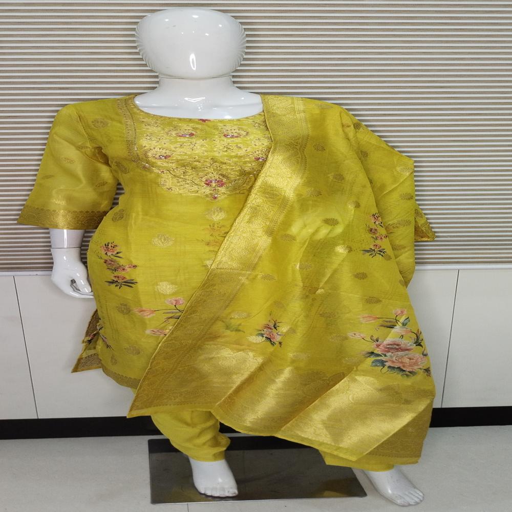 Salwar Suit With Dupatta