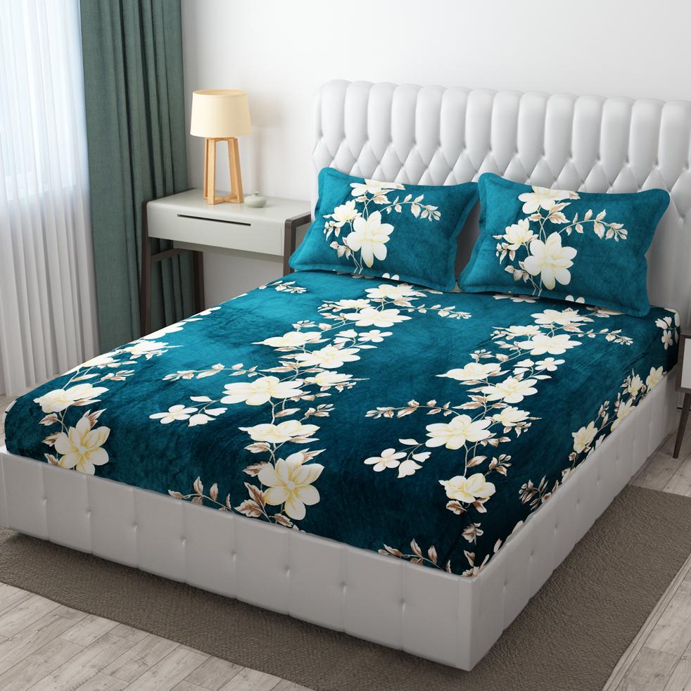 Warm Woolen Fitted Bedsheet - Feature: '