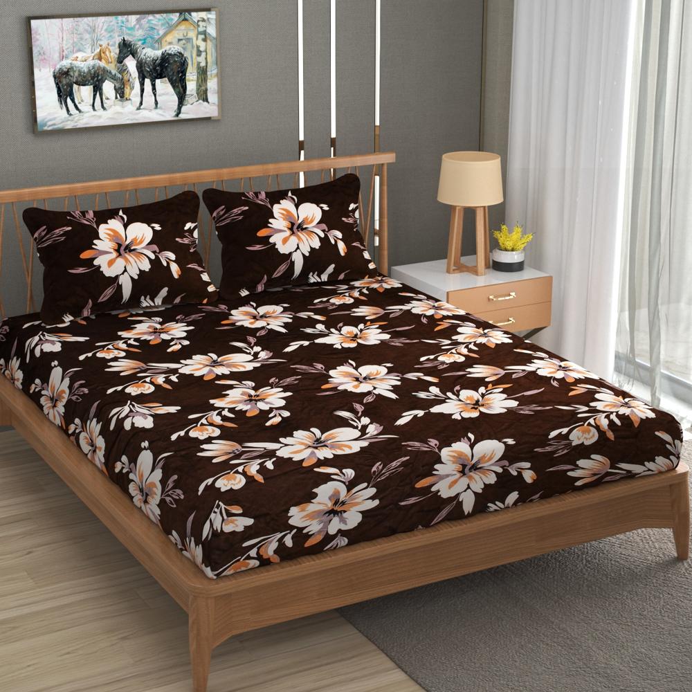 Warm Woolen Fitted Bedsheet - Feature: '