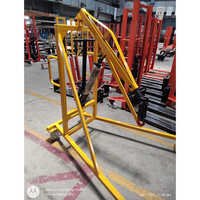 Floor Crane - Color: Yellow