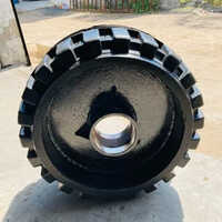 Apollo Sensor Paver Front Solid Rubber Wheel