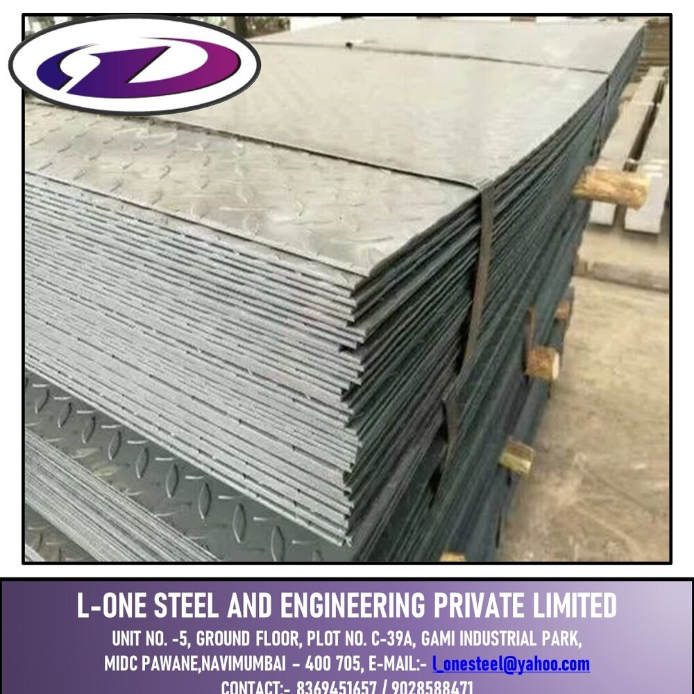 Stainless Steel Chequered Plate - 5mm Thickness, Silver Color | Durable Industrial Grade Steel Rails For Reliable Structural Support