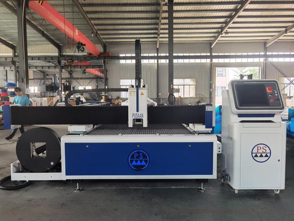 Fiber Laser Cutting Machine - Bladeâ Size: 15