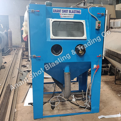 Cabinet Type Shot Blasting Machine - Automatic Grade: Automatic