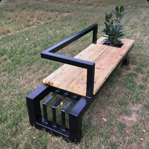 Stylish Teak Wooden Table