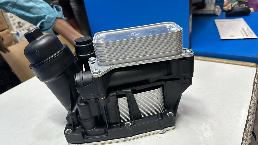 Oil cooler Mercedes Benz