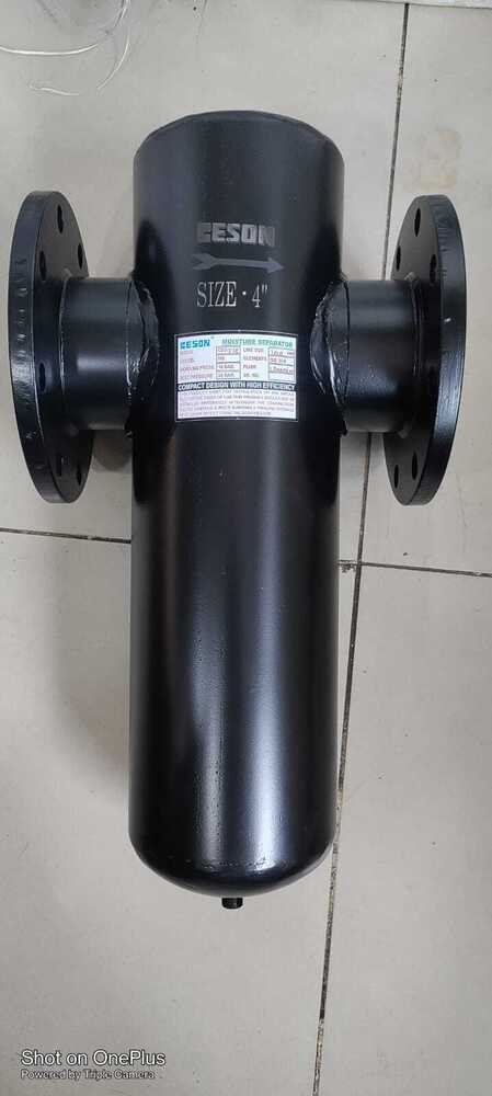 Flanged Moisture Separator - Color: Black