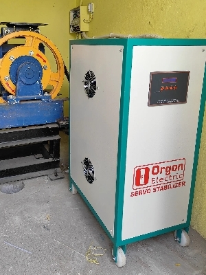 Servo Stabilizers For Lift