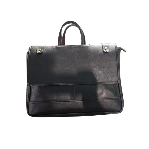 Casual Duffle Bag - Color: Black