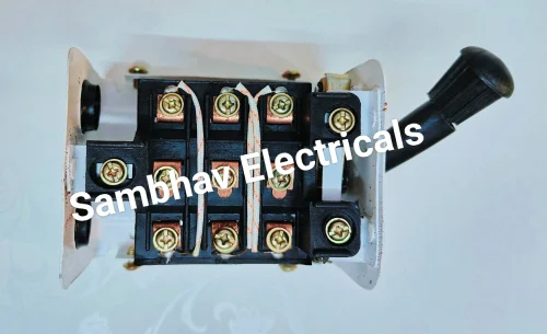 16 Amp रिवर्स फॉरवर्ड स्विच - वर्धमान इलेक्ट्रिकल्स