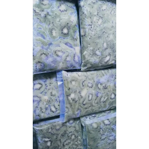 Frozen Kiwi Slices - 1 Kilogram, Food Grade Quality | Frozen Style, Common Cultivation, 24 Months Shelf Life