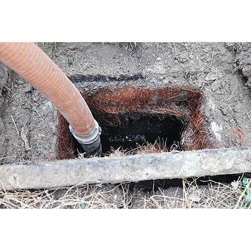 Manhole Chamber Cleaning