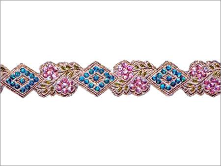 रिबन और लेस