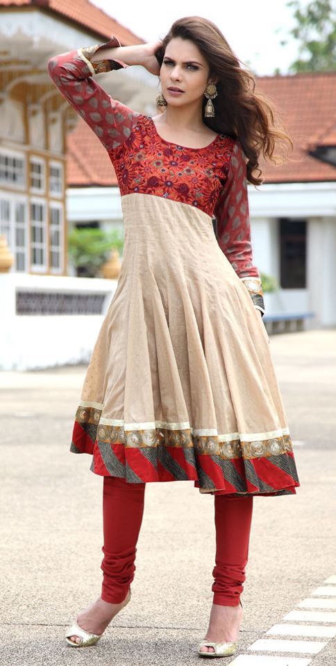 फ्रॉक स्टाइल सूट