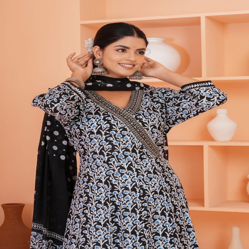 Hawkthestock Women Rayon Kurta Pant Dupatta Set - Size S To 3xl, Black & White Printed Pattern, 3/4 Sleeves, Perfect For All Occasions