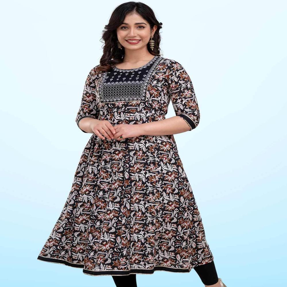 Hawkthestock Women Rayon Kurta Pant Dupatta Set