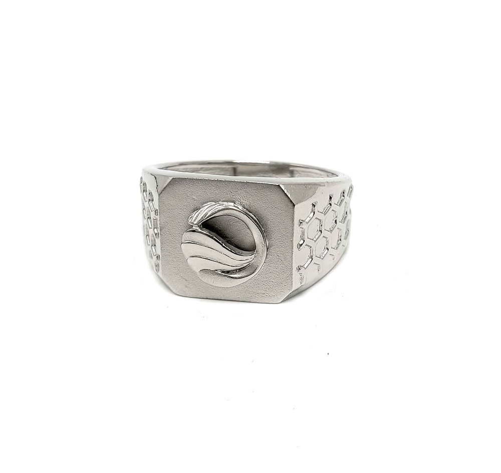 Silver 92.5 Ring Gents - Elegant Casting Design, Available In Multiple Sizes For Versatile Styling And Distinguished Daily Wear