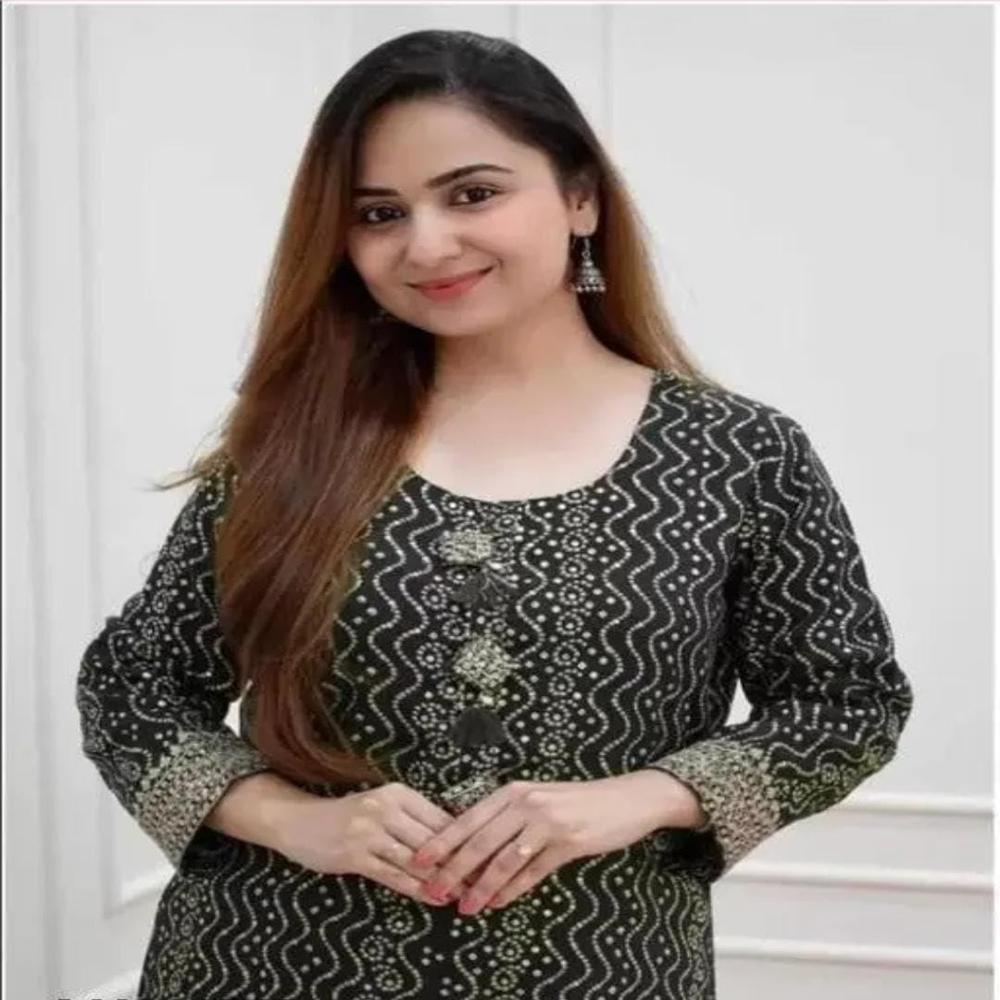Hawkthestock Women  Rayon Kurta Pant Dupatta Set