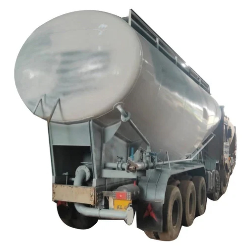 Industrial Bulker For Transport Bulk Cement - Material: Steel