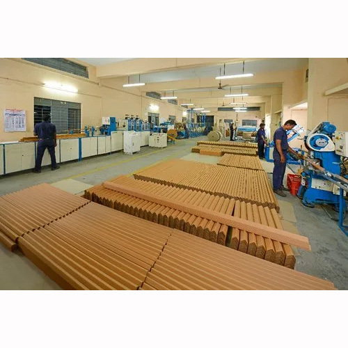 पेपर एज प्रोटेक्टर मशीन