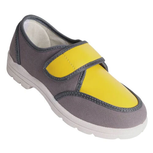 Customized School Uniform Shoes - Feature: Washable