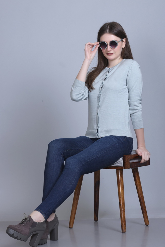 Ladies Full Sleeve Cardigan