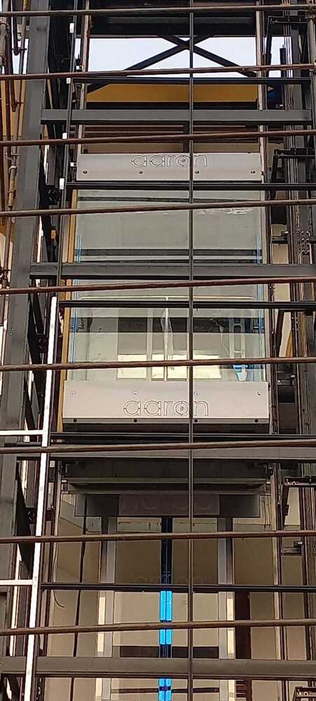 Structural Electric Elevators - Material: Stainless Steel