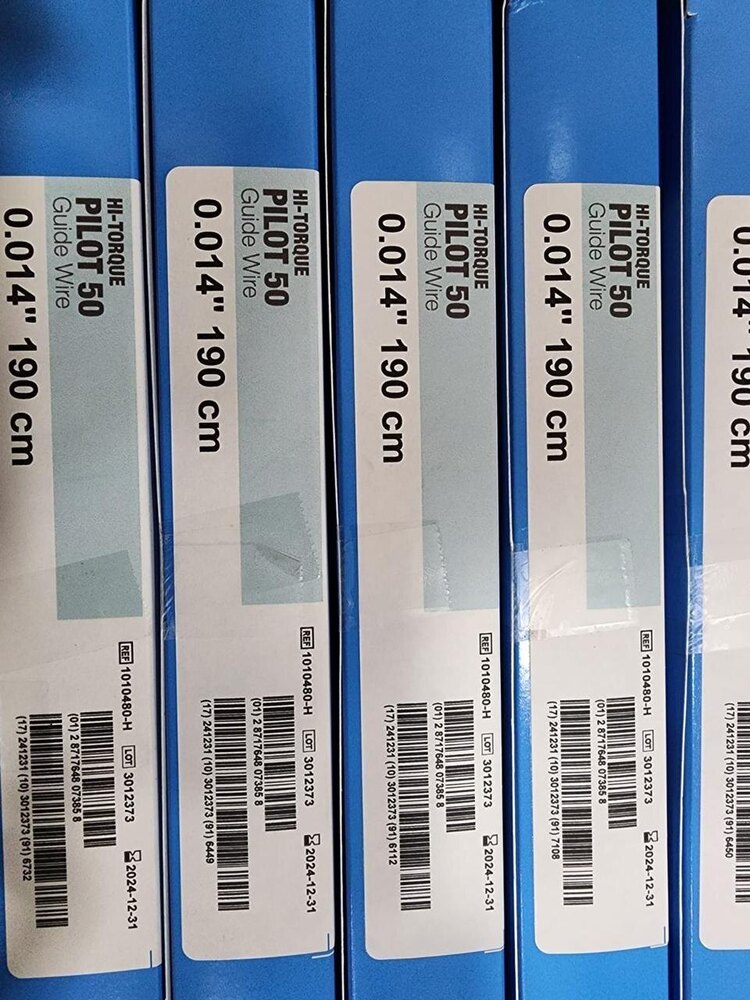 Hi Torque Pilot 50 Guide Wire