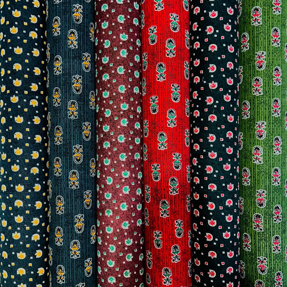 Dull Cotton Nighty Fabric - Attributes: Washable