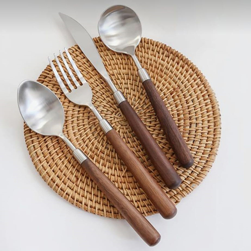 Jute Placement And Wood Style Handle Silverware Set - Design: Standard