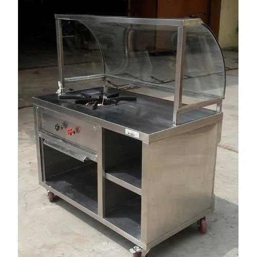 Ss Roll Counter With Curved Glass - Color: Silver