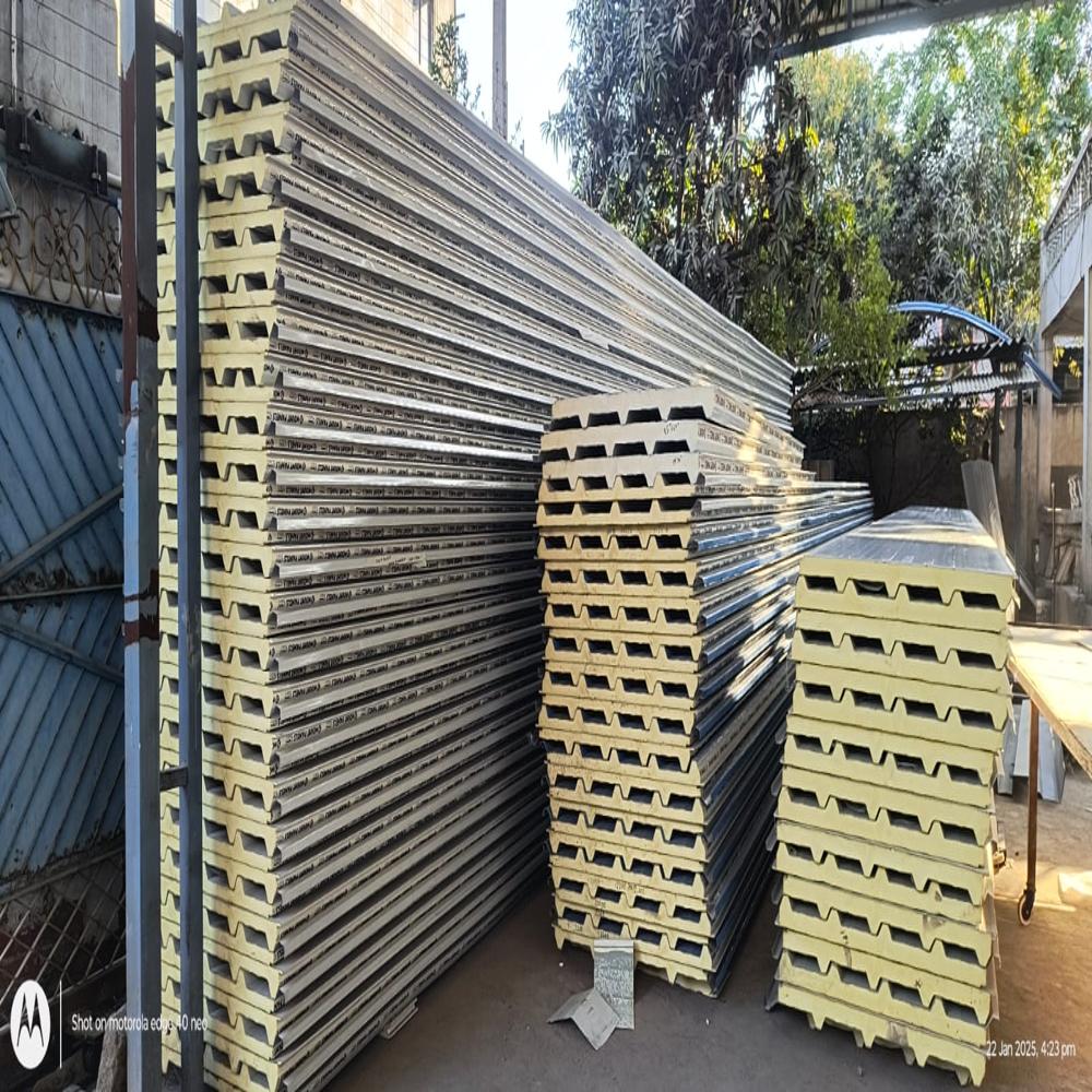 Puff sandwich panel