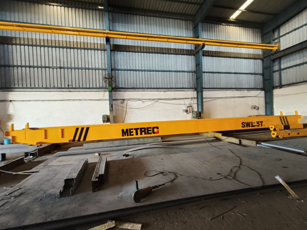 Single Girder Eot Cranes - Color: Yellow