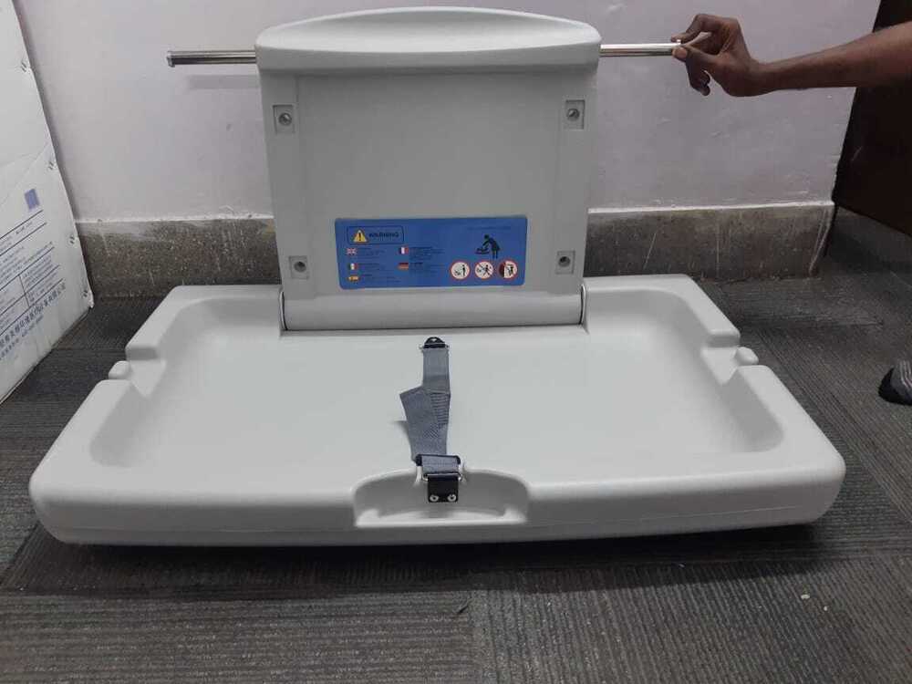 Baby Diaper Changing Station