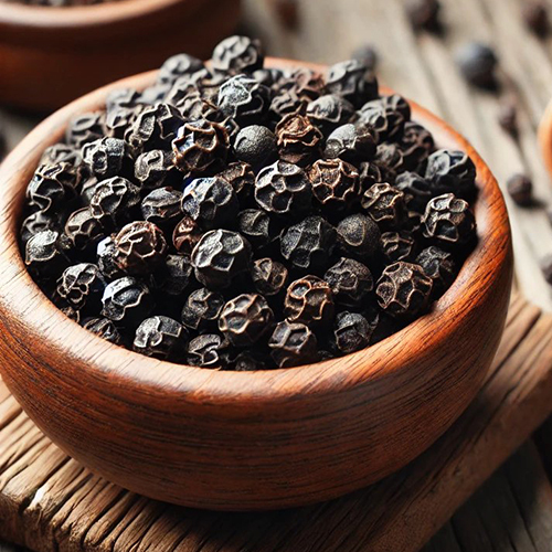 Fresh Black Pepper - Shape: Round