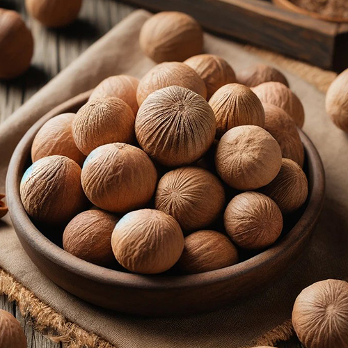 Whole Nutmeg - Raw Brown Spice Pieces | Ideal for Grating, Enhances Flavor in Sweet and Savory Dishes