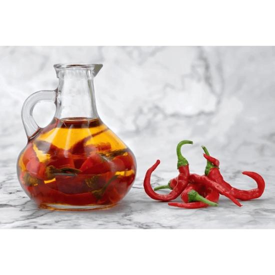 Capsicum Oil (Capsicum annuum) 