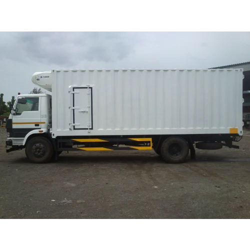 Insulated Vehicle Refrigerated Container - Capacity: 10 Ton