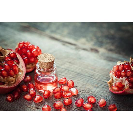 Pomegranate oil ( Punica granatum ) 