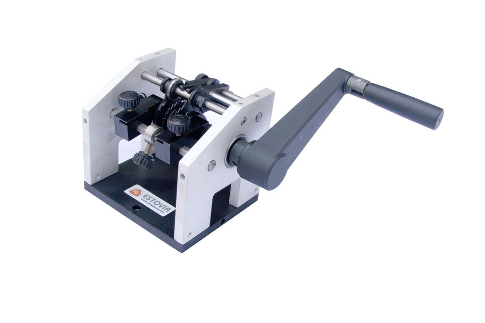 Manual Cut and Bend Machine For Taped Axials