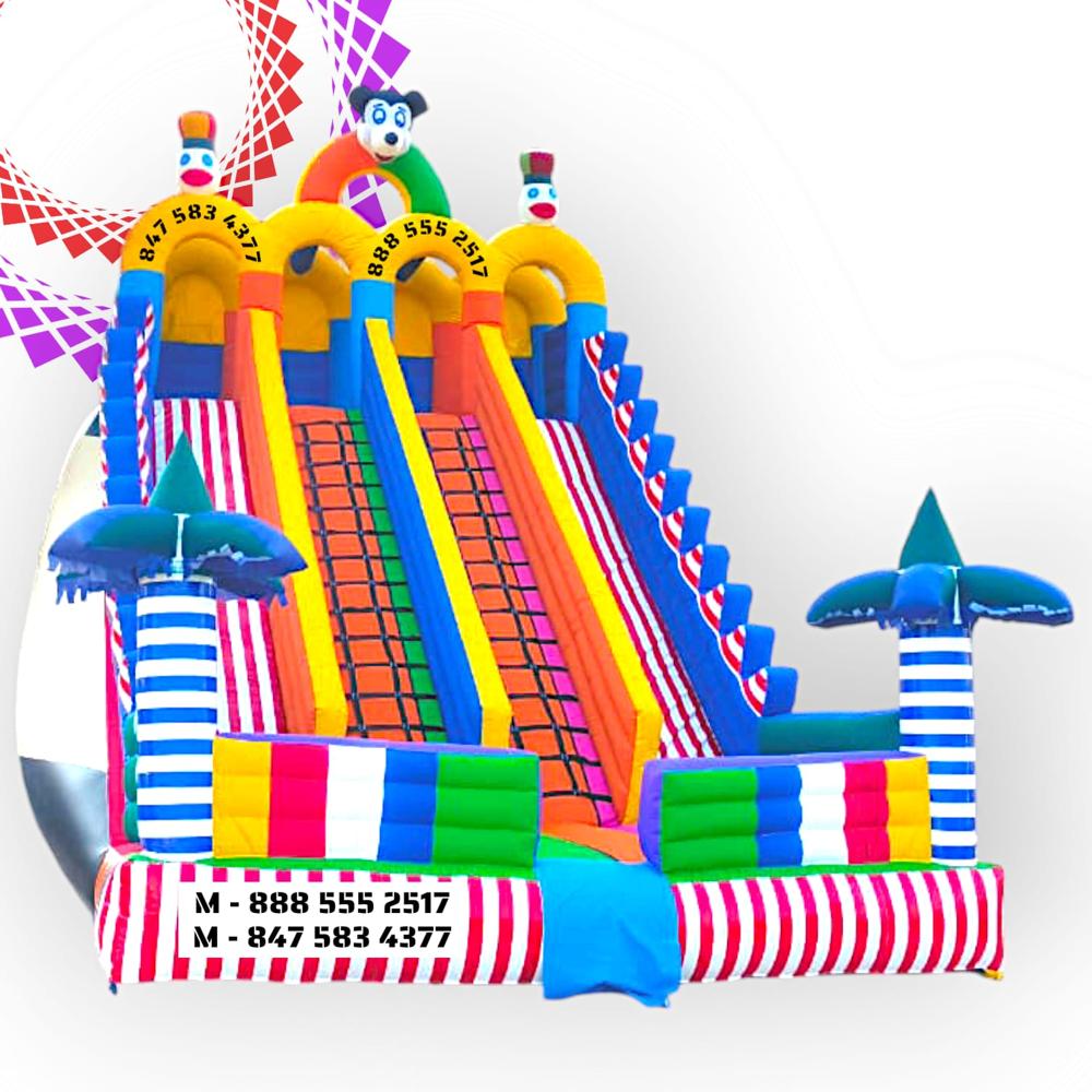 Mickey Mouse Bouncy 4 Nali - Area Required: 450 Square Foot (ft2)