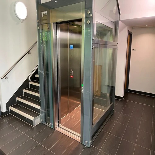 Automatic Home Elevators - Load Capacity: 1500 Kilograms (Kg)