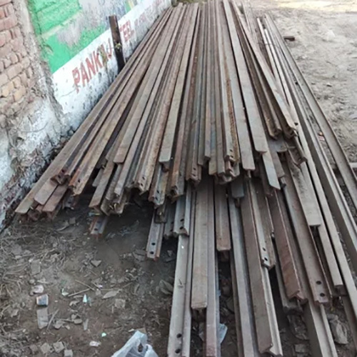 40 Lbs Galvanized Iron Rail Track - Hardness: Rigid